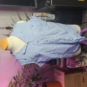 Guess Sleeveless button down